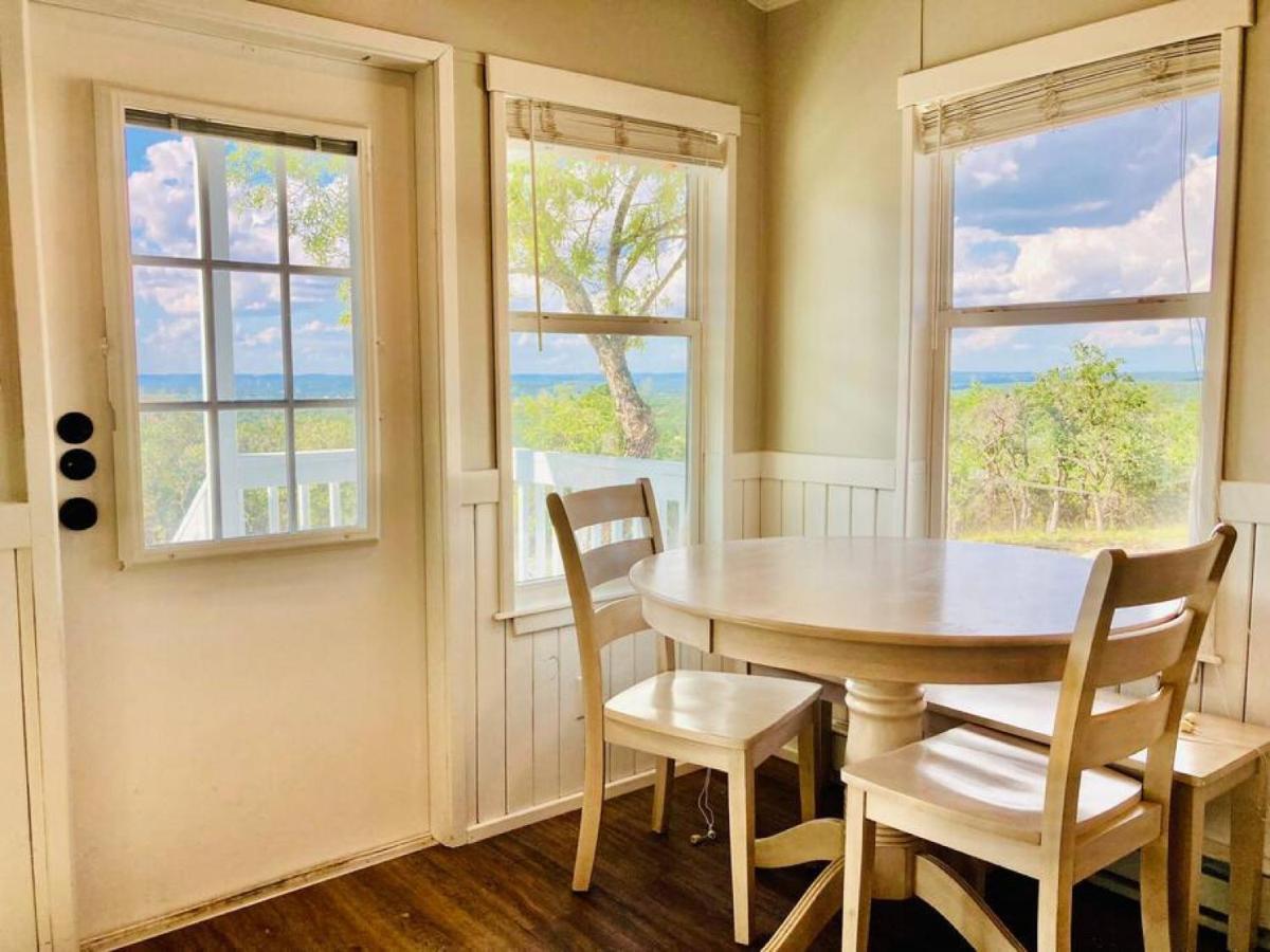Nest - Texas Tiny House With A Big View Βίλα Spring Branch Εξωτερικό φωτογραφία
